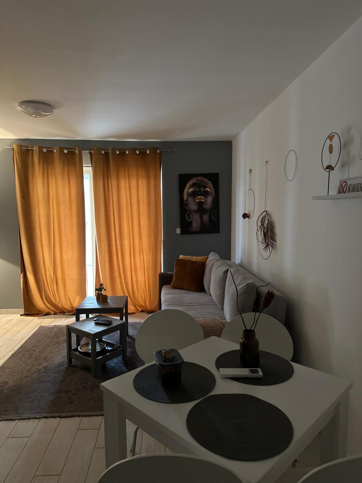 Apartman Magnolija أوماغ المظهر الخارجي الصورة